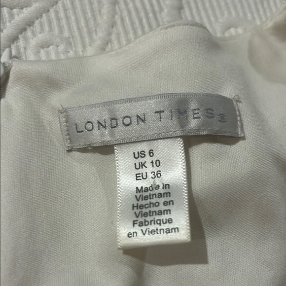 London Times White Bishop Sleeve Sundress. NWT. Size 6 - Picture 10 of 11